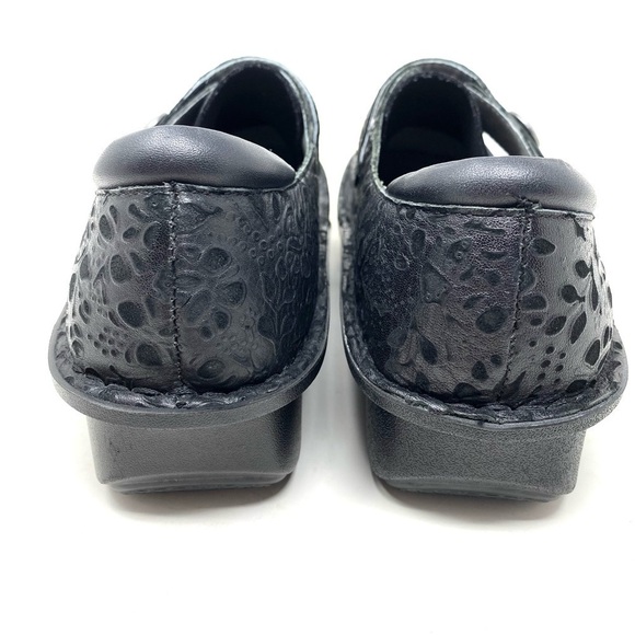 Alegria DEN-435W Women Black Embossed Leather Neoprene Casual Shoes - Picture 5 of 7